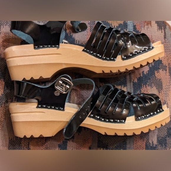 41 Troentorps wood Sandals Clogs ANNA woven patent leather 10 New No tags/No box - Picture 2 of 10